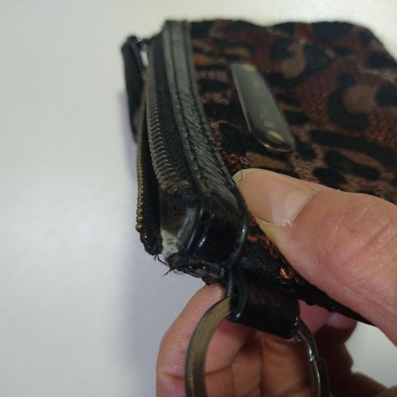 Free With Purchase Betsey Johnson change purse card key chain holder Wallet - Picture 11 of 16